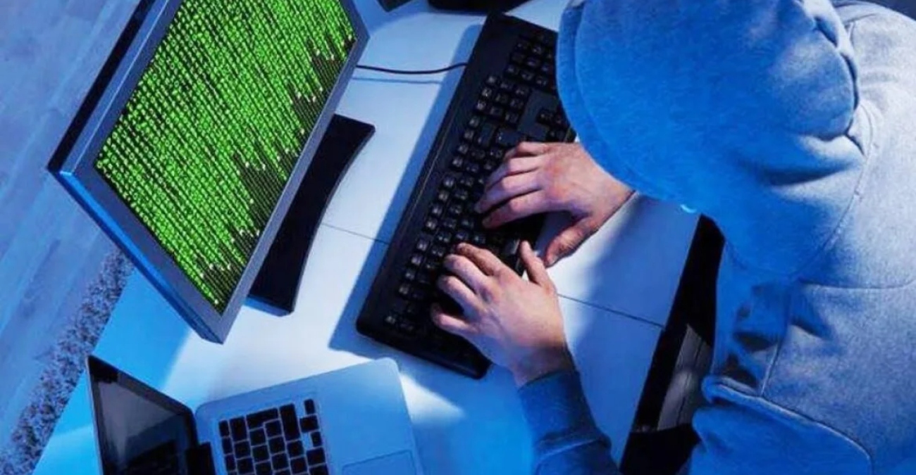 Ηλεκτρονική απάτη: Θύμα χάκερ και influencer του TikTok στην Ελλάδα - Πώς του άρπαξαν 4.000 ευρώ
