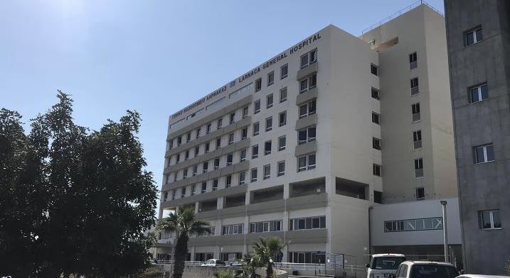 Εισφορά για νέα πτέρυγα νοσοκομείου Λάρνακας και δωρεάν παροχή εξοπλισμού σε μαθητές