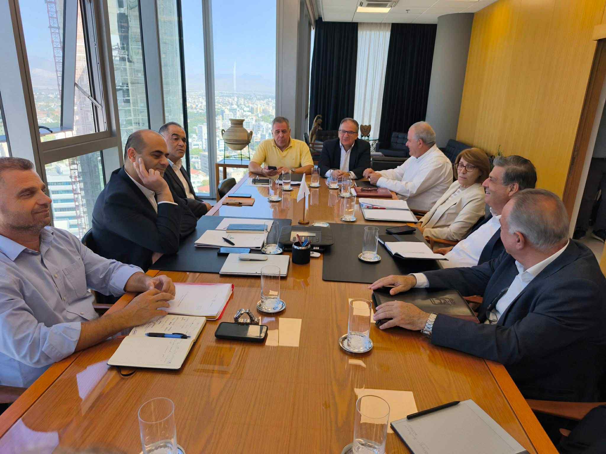 ΑΤΑ: Ικανοποιημένες οι συντεχνίες από την πολύωρη συνάντηση - Τα βήματα που έγιναν και τι ακολουθεί