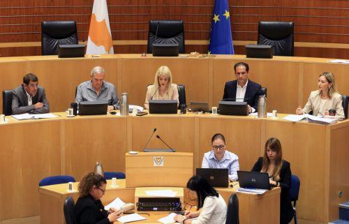Συνεδριάζει εκ νέου τέλος Αυγούστου η Βουλή για τη φονική πυρκαγιά στη Λεμεσό