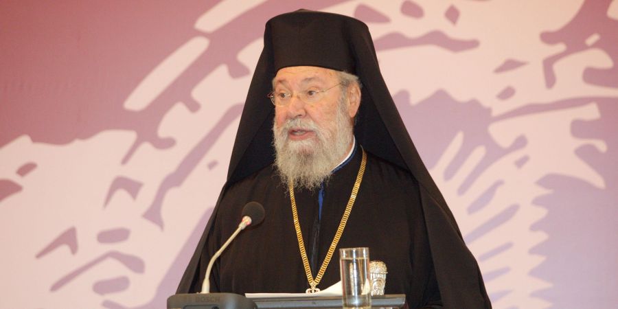 Αρχιεπίσκοπος Κύπρου: «Κανένας δεν ζήτησε χρηματική βοήθεια από μένα»