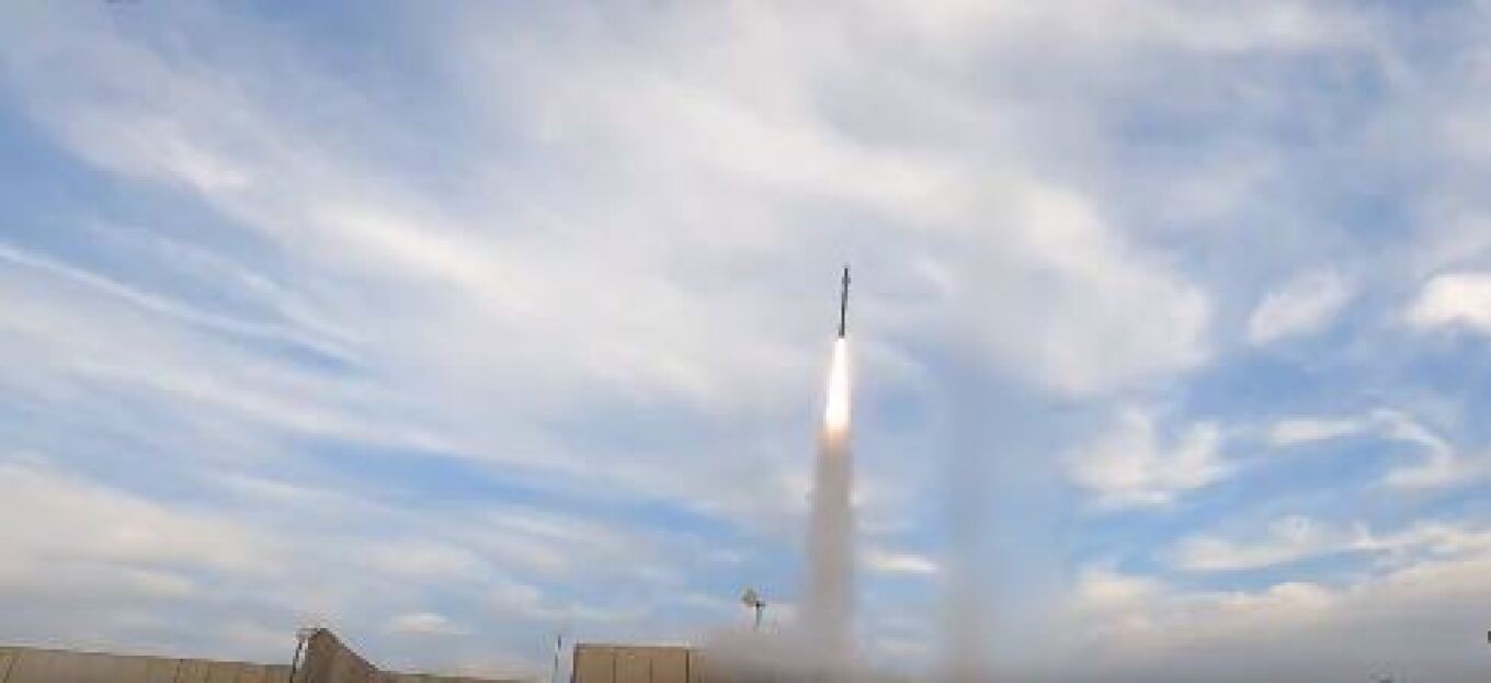 Δείτε βίντεο με το Iron Dome να εντοπίζει και να εξουδετερώνει πυραύλους της Χαμάς