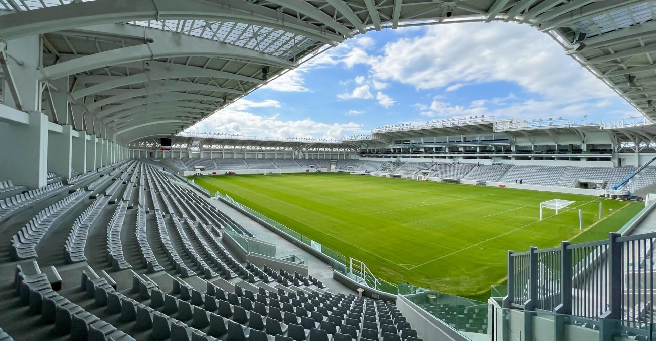 ΑΕΛ-Απόλλων: Χειροπέδες σε τέσσερα πρόσωπα πέρασε η Αστυνομία – Είχαν από πυρσούς μέχρι ναρκωτικά