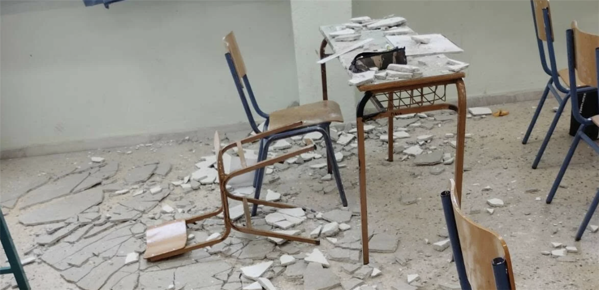 Σοβαρό περιστατικό στη Θεσσαλονίκη: Τραυματίστηκε μαθητής από πτώση σοβά σε Γυμνάσιο