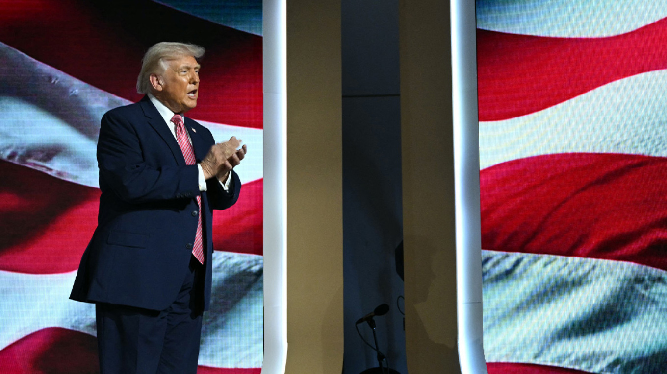 LIVE: Το Ιράν απειλεί με δεκαπλάσιες απώλειες εάν συνεχιστούν τα πλήγματα κατά πολιτικών υποδομών - Ίσως συμφωνήσουμε μέχρι την Τρίτη, λέει ο Τραμπ