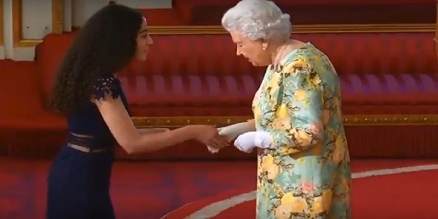Βραβείο από τη βασίλισσα Ελισάβετ στην 21χρονη Κύπρια Αντωνία 