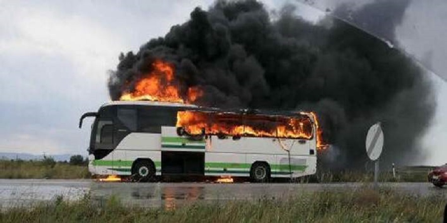 ΕΛΛΑΔΑ:Κεραυνός χτύπησε λεωφορείο των ΚΤΕΛ γεμάτο επιβάτες - ΦΩΤΟΓΡΑΦΙΕΣ 