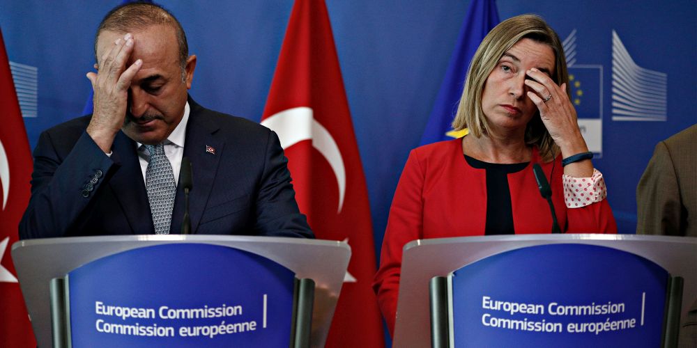 Η Κομισιόν επιβεβαίωσε επίσημα ότι παρουσίασε επιλογές μέτρων κατά της Τουρκίας