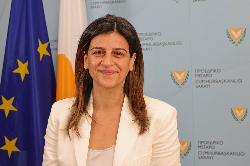 Η Επίτροπος Ισότητας καταδικάζει σεξιστικά σχόλια βουλευτή  - «Προσβλητικό απέναντι σε χιλιάδες γυναίκες»