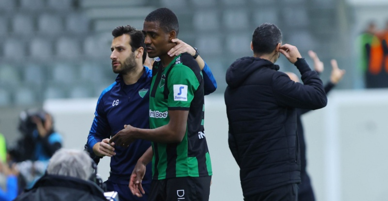 Ατάκα για το Απόλλων-Ολυμπιακός: «Όσο ήμασταν 11 εναντίον 11 ήμασταν πολύ καλύτεροι»