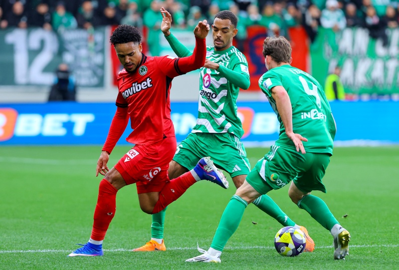 Επέστρεψε από το 0-2 ο Άρης απέναντι στην Ομόνοια και έβαλε... «φωτιά» στην κορυφή!