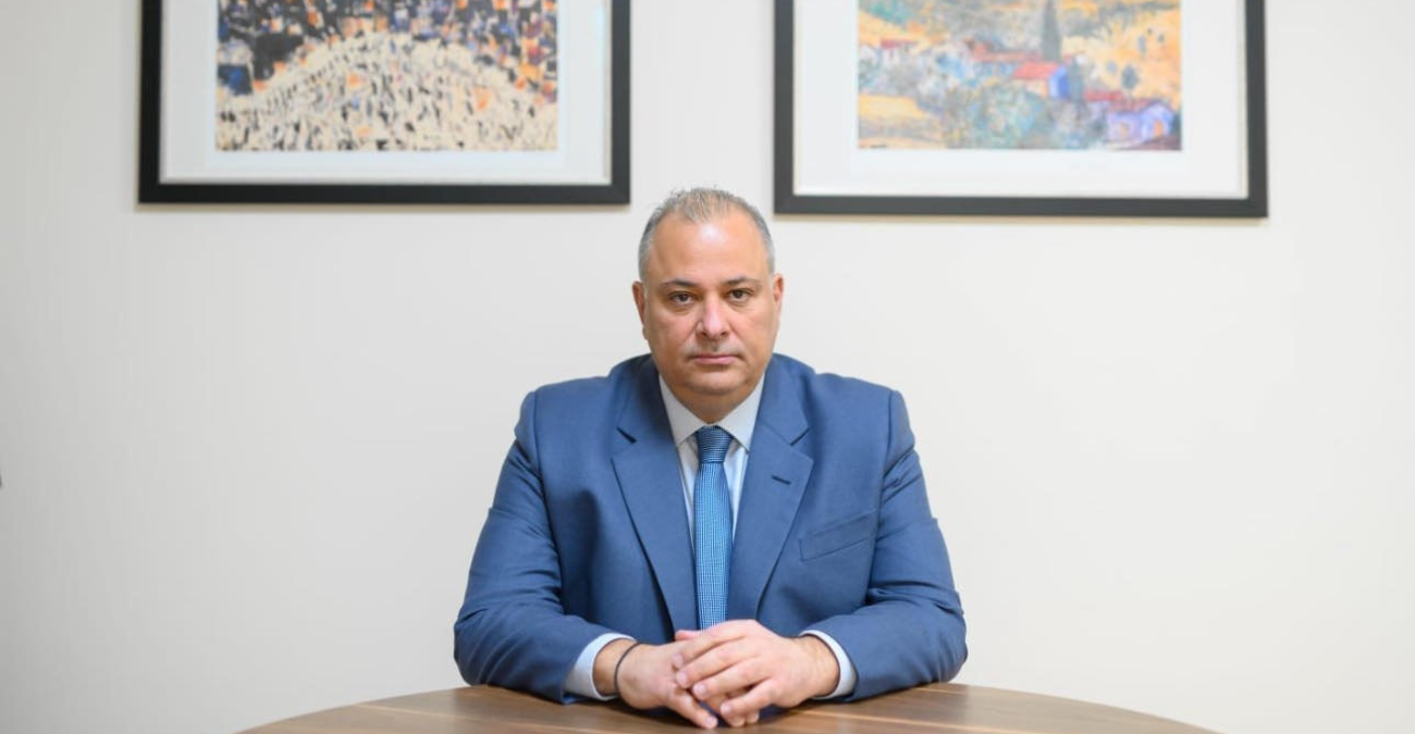 Σολομωνίδης: «Αναλαμβάνω πλήρως την πολιτική απόφαση» - «Κλείδωσαν» και οι τέσσερις υποψηφιότητες - Στις κάλπες στις 5 Σεπτεμβρίου  