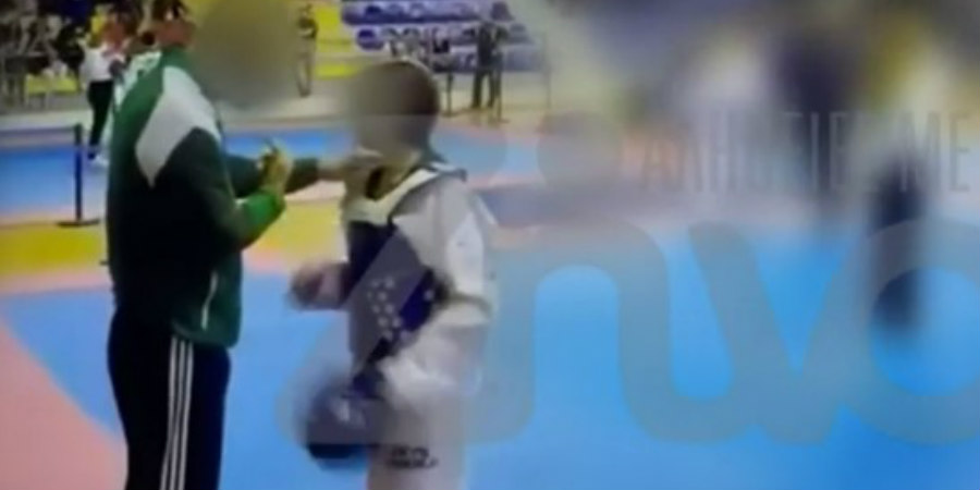 Σάλος με βίντεο: Προπονητής χαστουκίζει 13χρονη αθλήτρια – «Είμαι σαν πατέρας της, μπατσούλες έριξα»
