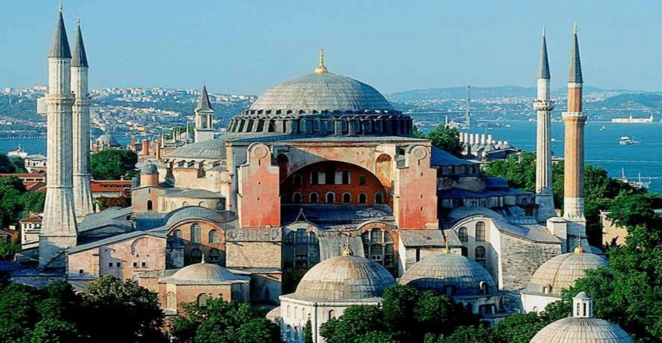 Απόφαση σταθμός για το τζαμί της Αγίας Σοφίας: Από τις 15 Ιανουαρίου μπαίνει εισιτήριο για τους ξένους επισκέπτες