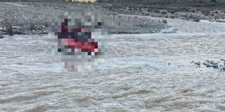 Παγιδεύτηκαν οδηγοί στην προσπάθεια τους να διασχίσουν ποταμό στην Πάφο - ΦΩΤΟΓΡΑΦΙΑ 