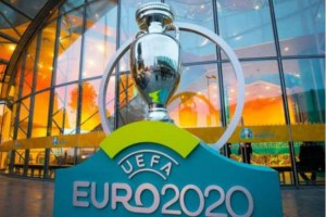 Σκέψεις της UEFA να μη γίνουν παιχνίδια του EURO σε δύο χώρες λόγω του κορωνοϊού