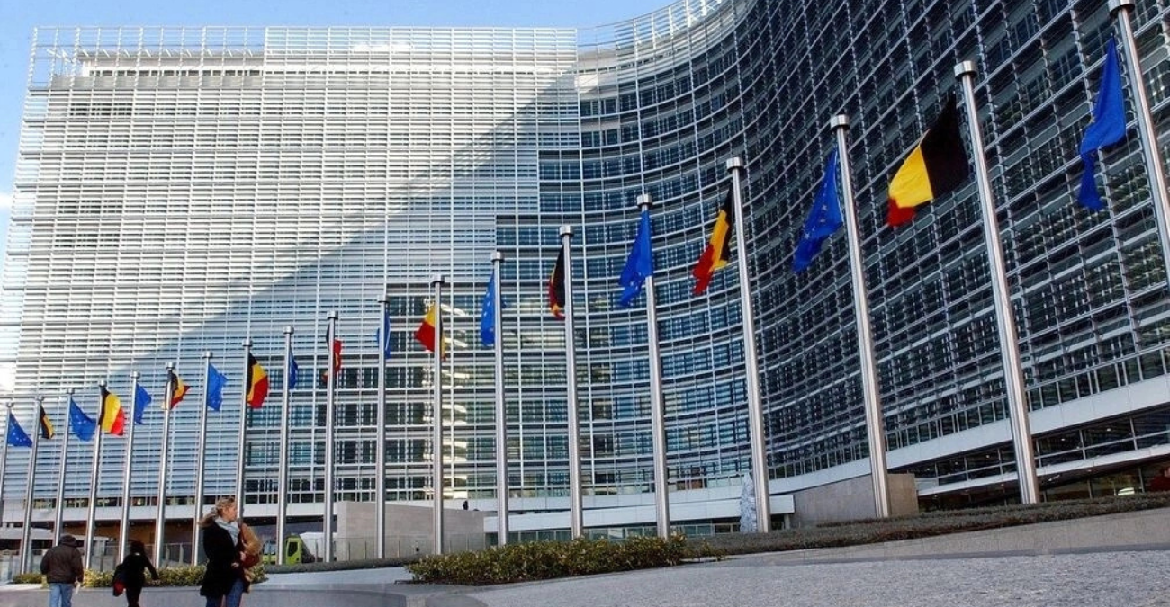H απάντηση της Κομισιόν στην απόφαση Τραμπ για αύξηση των δασμών
