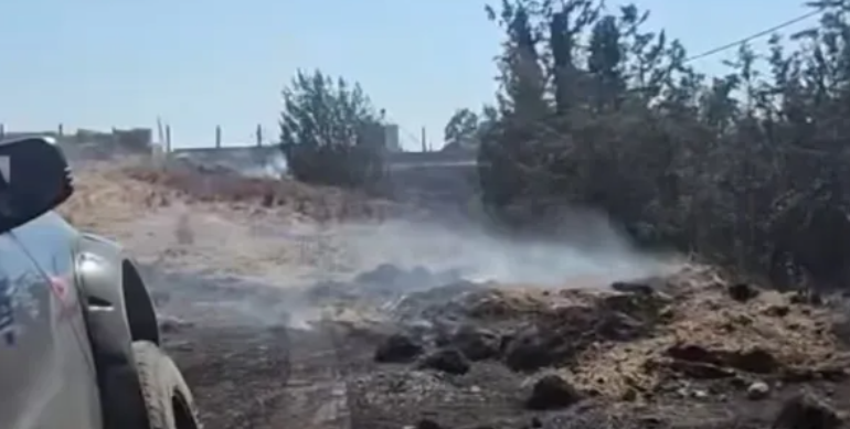 VIDEO: Ξέσπασαν δύο πυρκαγιές στο ίδιο σημείο στη Λευκωσία μέσα σε λίγες ώρες - Επηρεάστηκε εγκαταλελειμμένο υποστατικό