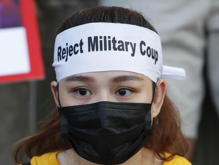 Οι ΗΠΑ θα λάβουν περαιτέρω «αυστηρά μέτρα» σε βάρος του στρατού της Μιανμάρ