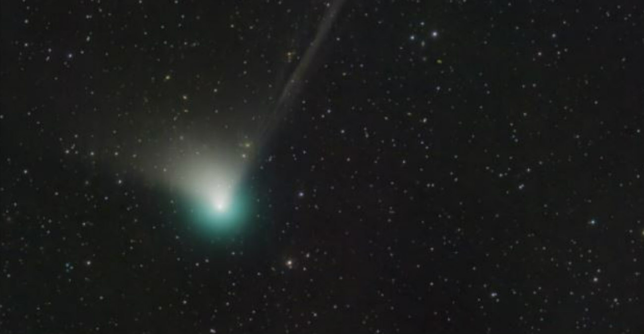 Πλησιάζει τη Γη πράσινος κομήτης - Έχει να μας επισκεφτεί περίπου 50.000 χρόνια