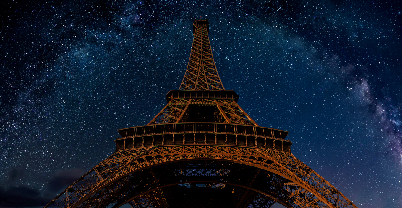 Γαλλία: Δύο μεθυσμένοι τουρίστες κοιμήθηκαν στην κορυφή του Πύργου του Άιφελ
