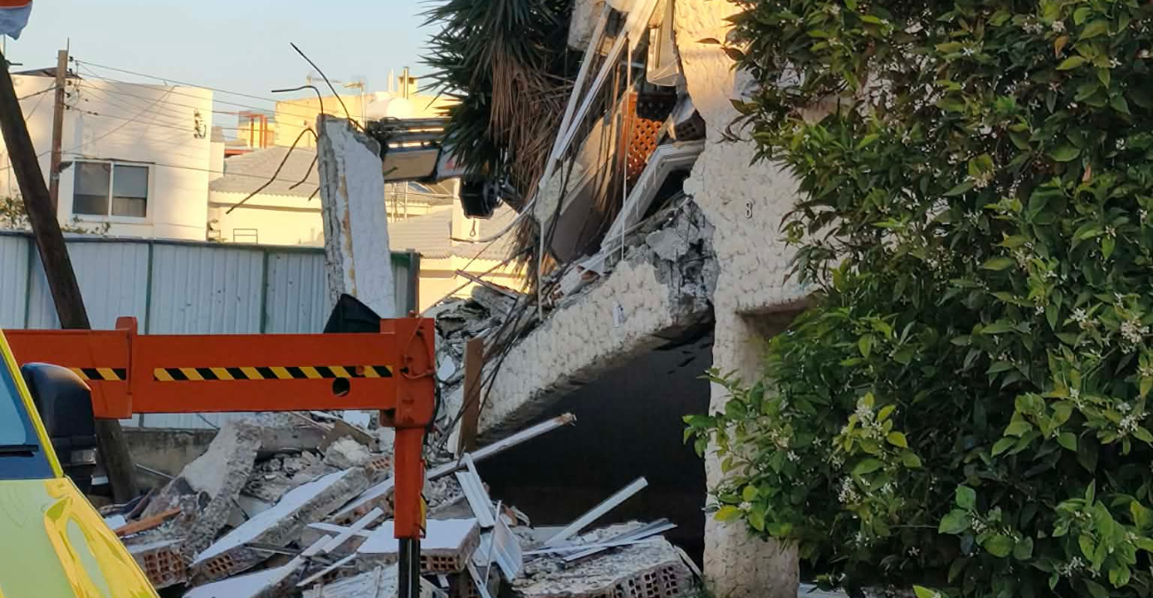 Τραγωδια στη Λεμεσό: Ανασύρθηκε νεκρό πρόσωπο από τα ερείπια - Βίντεο