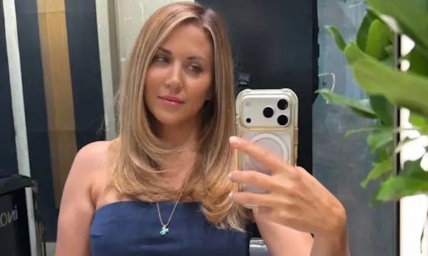 «Θα σκάσεις από το φαΐ» - Η απάντηση γνωστής δημοσιογράφου σε χυδαίο σχόλιο για τα κιλά της