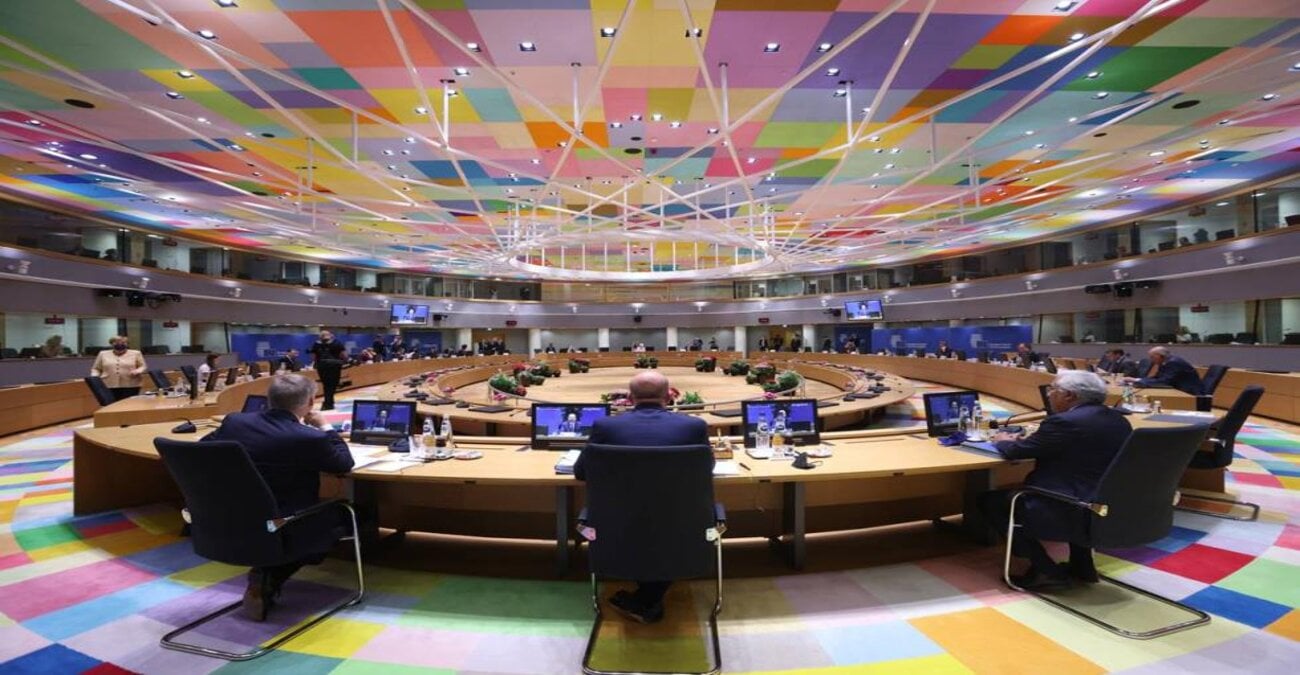 Ευρωπαϊκό Συμβούλιο: Διαβουλεύσεις για ενδεχόμενη αναφορά σε ευρωτουρκικά στα συμπεράσματα των ηγετών