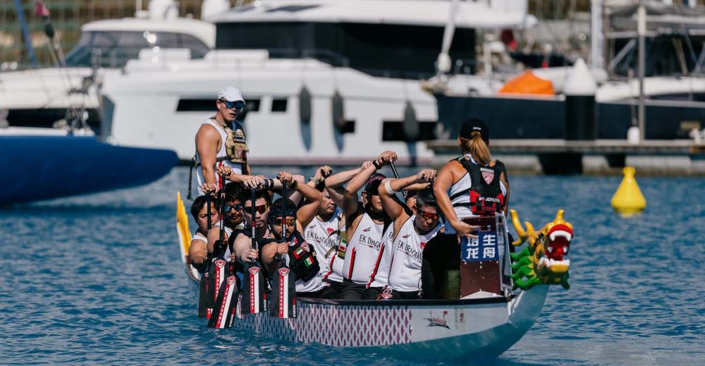 3rd International Dragon Boat Regatta στη Μαρίνα Αγίας Νάπας: Θέαμα, ταχύτητα και συγχρονισμός σε μια φαντασμαγορική διοργάνωση!