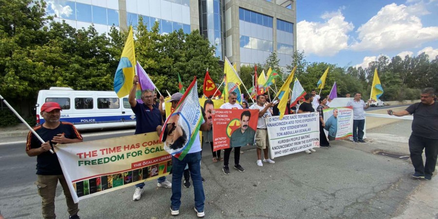 Πορεία διαμαρτυρίας Κούρδων στη Λευκωσία - Καταλογίζουν ευθύνες στη Δύση για τη δολοφονία Κούρδων στο Παρίσι