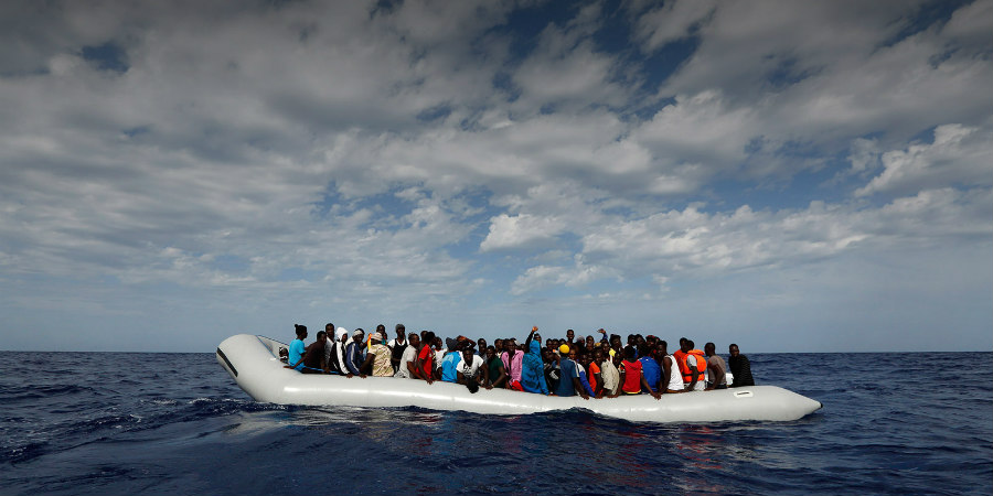 Εντοπίστηκε σκάφος με παράτυπους μετανάστες - Σε κινητοποίηση οι Αρχές 