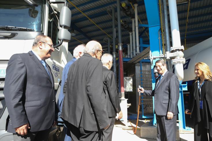 Ο Πρόεδρος Αναστασιάδης εγκαινίασε το νέο τερματικό υγρών καυσίμων της Πετρολίνα στο Βασιλικό