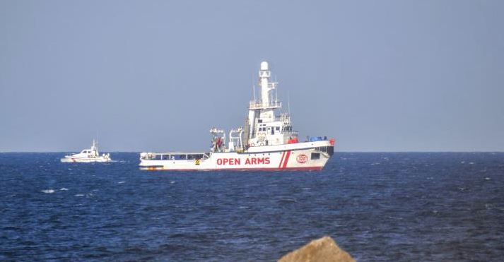 Το πλοίο Open Arms μετέφερε στη Σικελία 200 διασωθέντες από τη Μεσόγειο