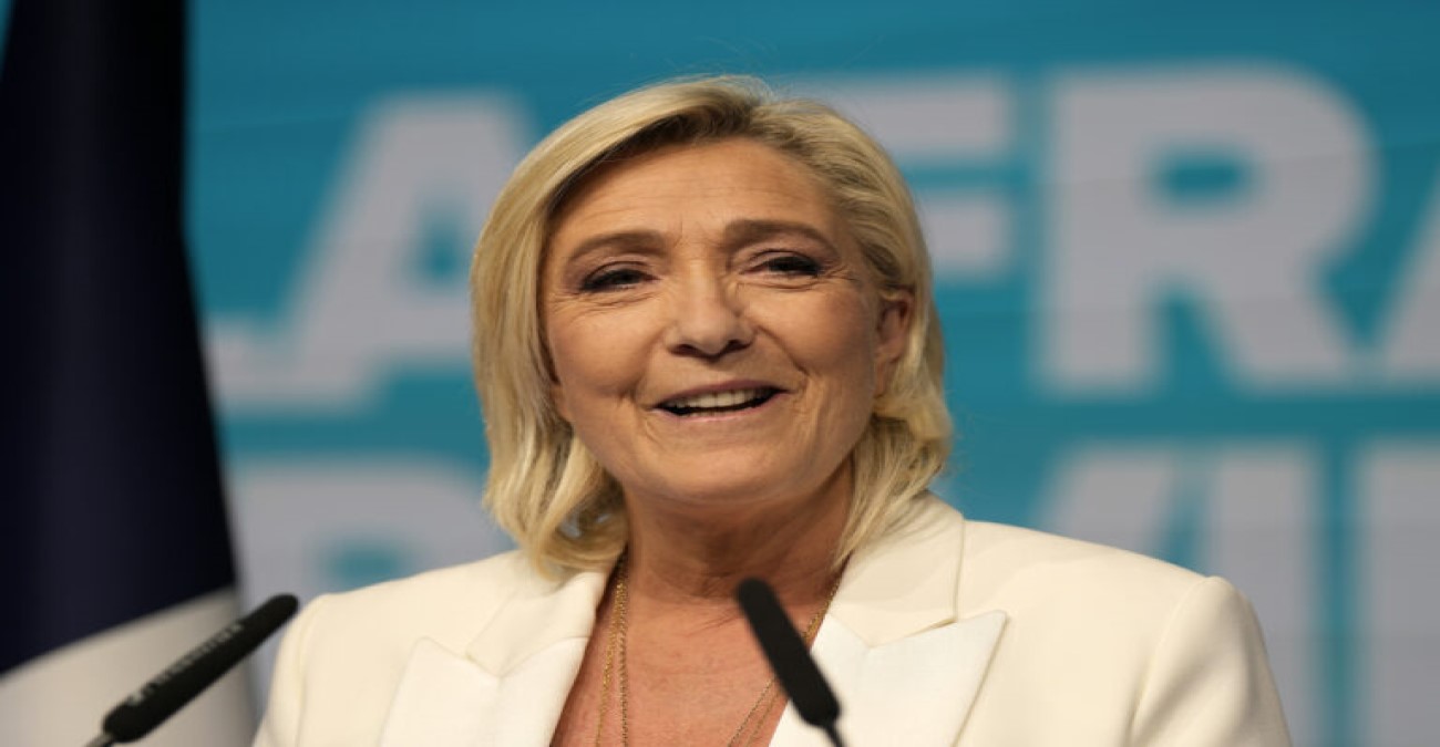 Γαλλία: Η ακροδεξιά «Εθνική Συσπείρωση» της Μαρίν Λεπέν είναι το μεγαλύτερο σε ευρωκοινοβουλευτική δύναμη κόμμα της Ευρώπης
