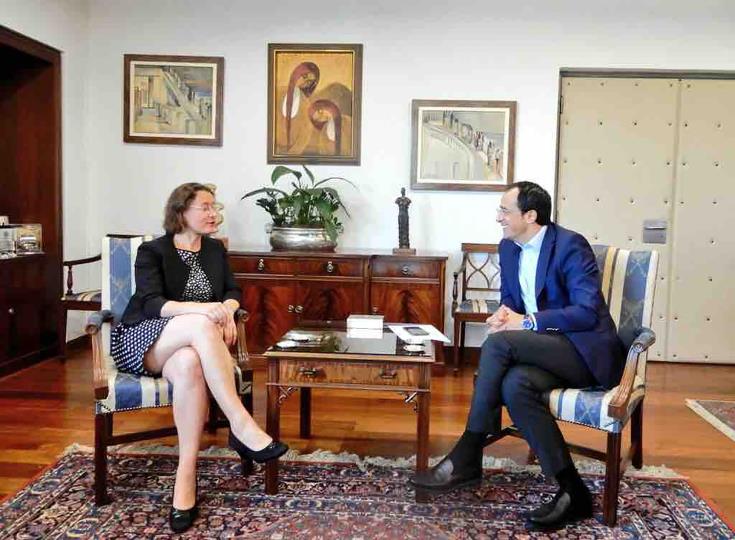 Στην άριστη συνεργασία Κύπρου - Γαλλίας αναφέρθηκε ο ΥΠΕΞ σε συνάντησή του με τη νέα Πρέσβη της χώρας στην Κύπρο