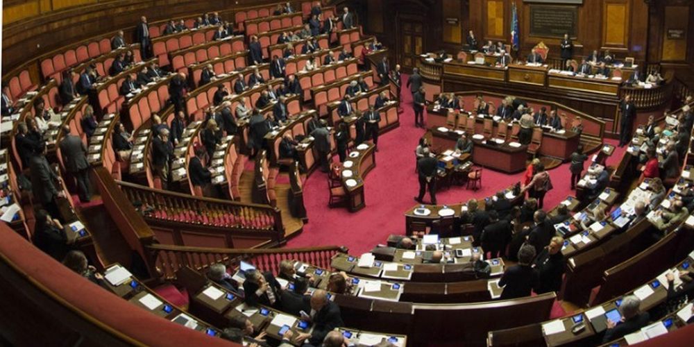 Ιταλία: Δεν ορίστηκε ημερομηνία ψηφοφορίας για την πρόταση δυσπιστίας
