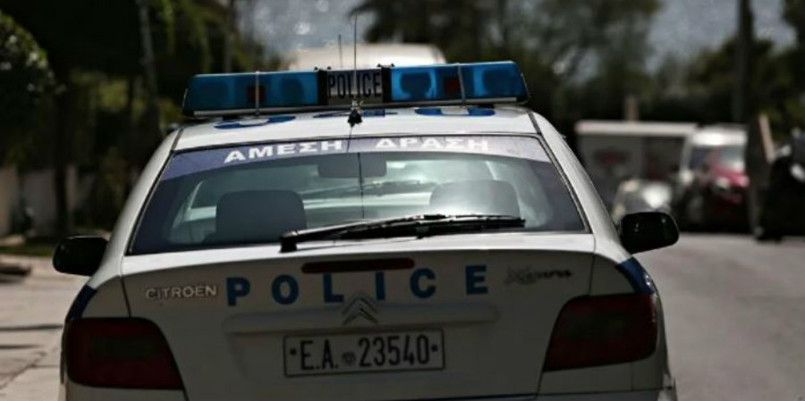 54χρονος στην Ελλάδα άρχισε να μαχαιρώνει κόσμο στο δρόμο – Δύο τραυματίες