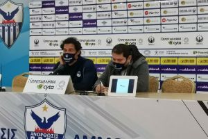Μιχαϊλένκο: «Είμαι πολύ απογοητευμένος… Δεν έχουμε παίκτη με το εύκολο γκολ»