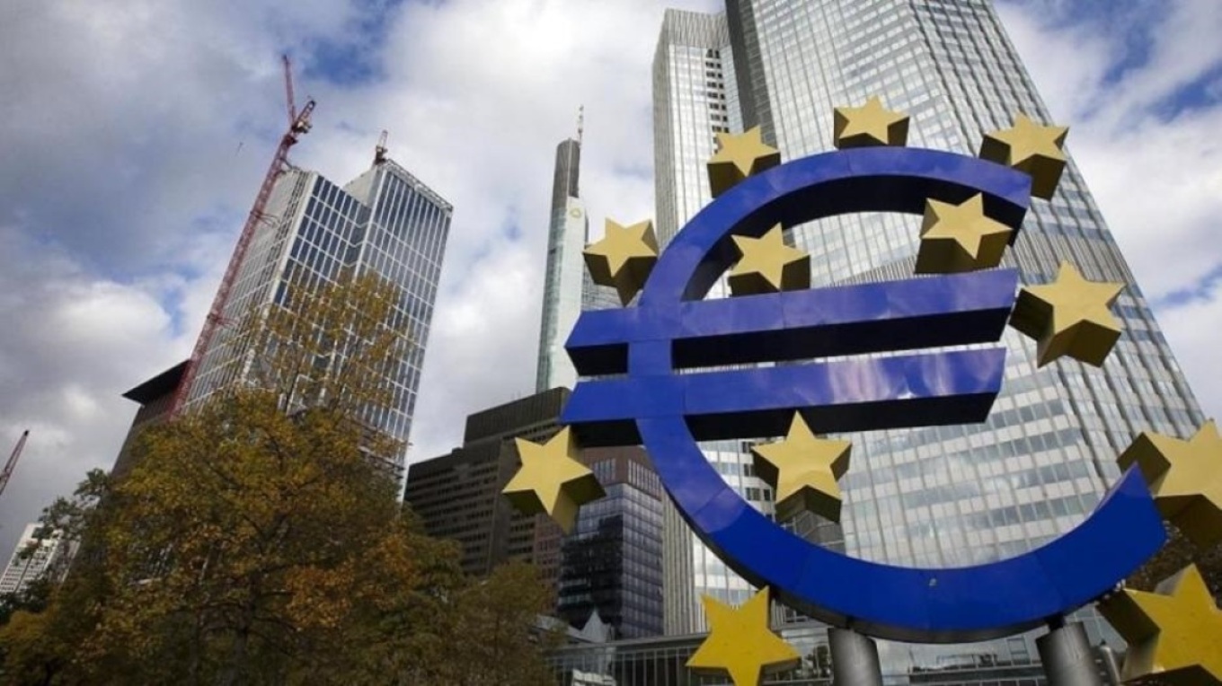 Επιτόκια: Πιθανή νέα μείωση την Πέμπτη από την ΕΚΤ - Προσδοκία περαιτέρω πτώσης του πληθωρισμού