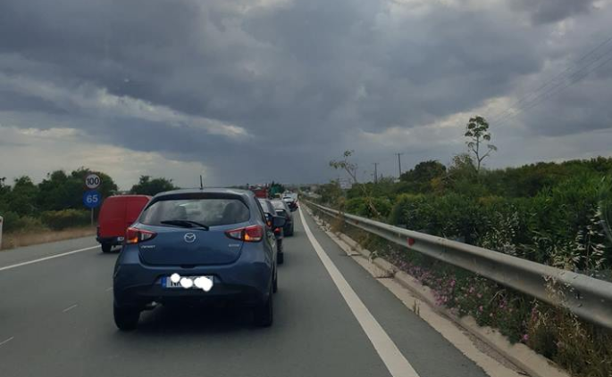 Ανοιξε ο αυτοκινητόδρομος Ξυλοφάγου – Λάρνακας που έκλεισε λόγω τροχαίου - Η κατάσταση της υγείας του οδηγού