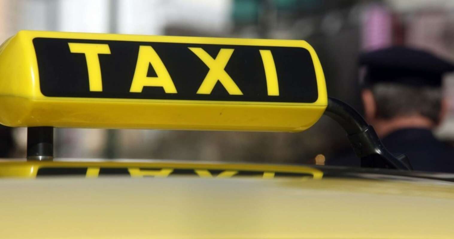 Απεργούν οι οδηγοί αστικών ταξί: Πάνε Βουλή και Προεδρικό - Δείτε ποιοι δρόμοι επηρεάζονται 