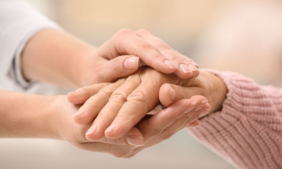 Νέα έκκληση για οικογένεια στη Λεμεσό - Τους έκοψαν το ρεύμα και αύριο αναμένεται να μείνουν και χωρίς νερό