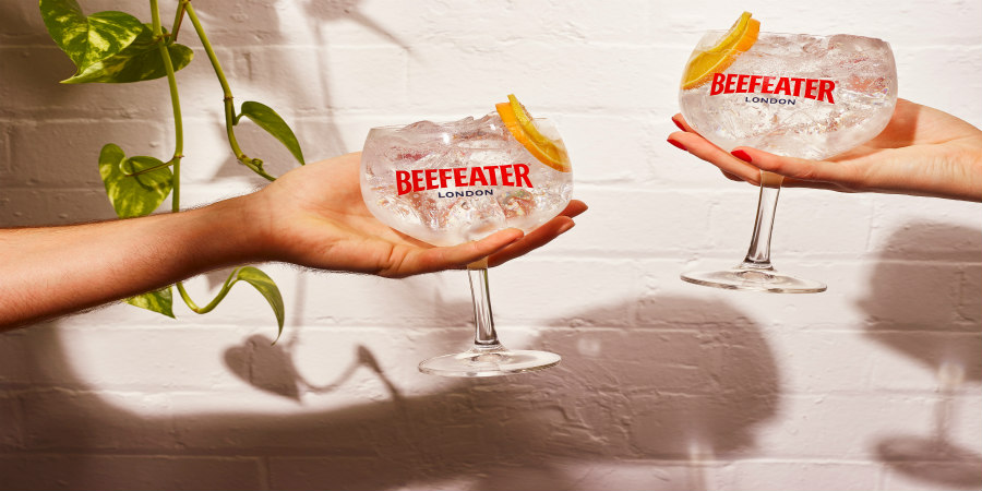 Όταν σκέφτεσαι το Λονδίνο, σκέφτεσαι Beefeater Gin