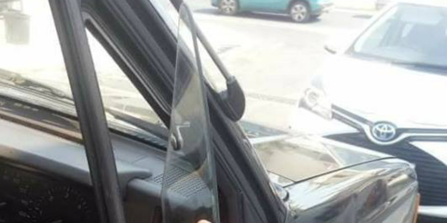 Στην Κύπρο υπάρχουν λύσεις για όλα - Ακόμη και για τα καθρεφτάκι αυτοκινήτου - ΦΩΤΟΓΡΑΦΙΑ