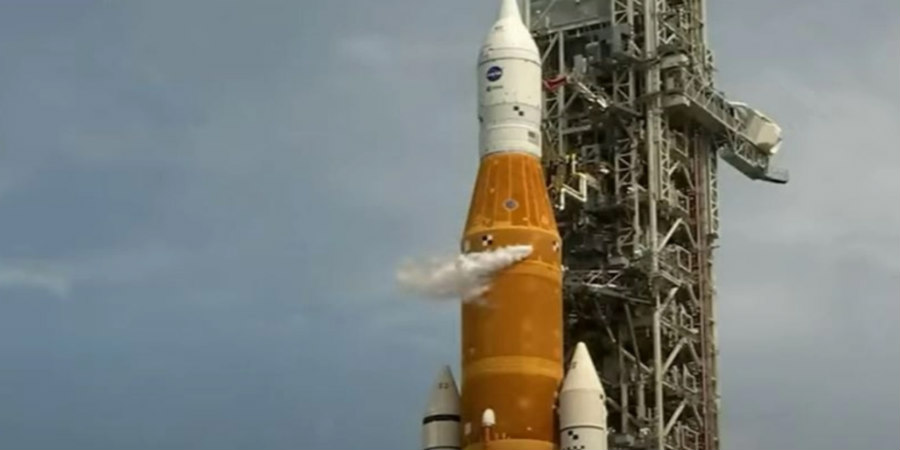 NASA: Αγωνία για την εκτόξευση του «Artemis I» - Εντοπίστηκε νέα, επικίνδυνη διαρροή