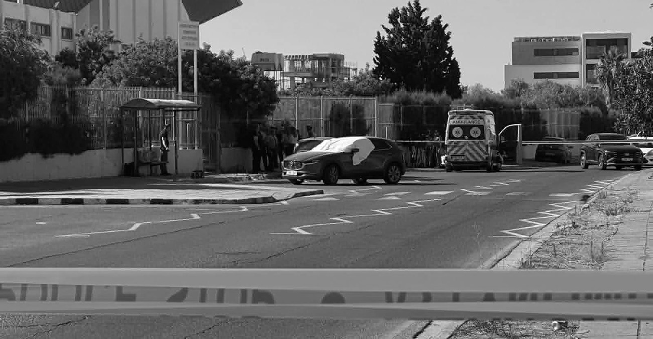 Συγκλονιστική μαρτυρία αυτόπτη μάρτυρα: Τον απείλησε ο αστυνομικός ότι θα τον πυροβολήσει - Δείτε φωτογραφίες από το σημείο