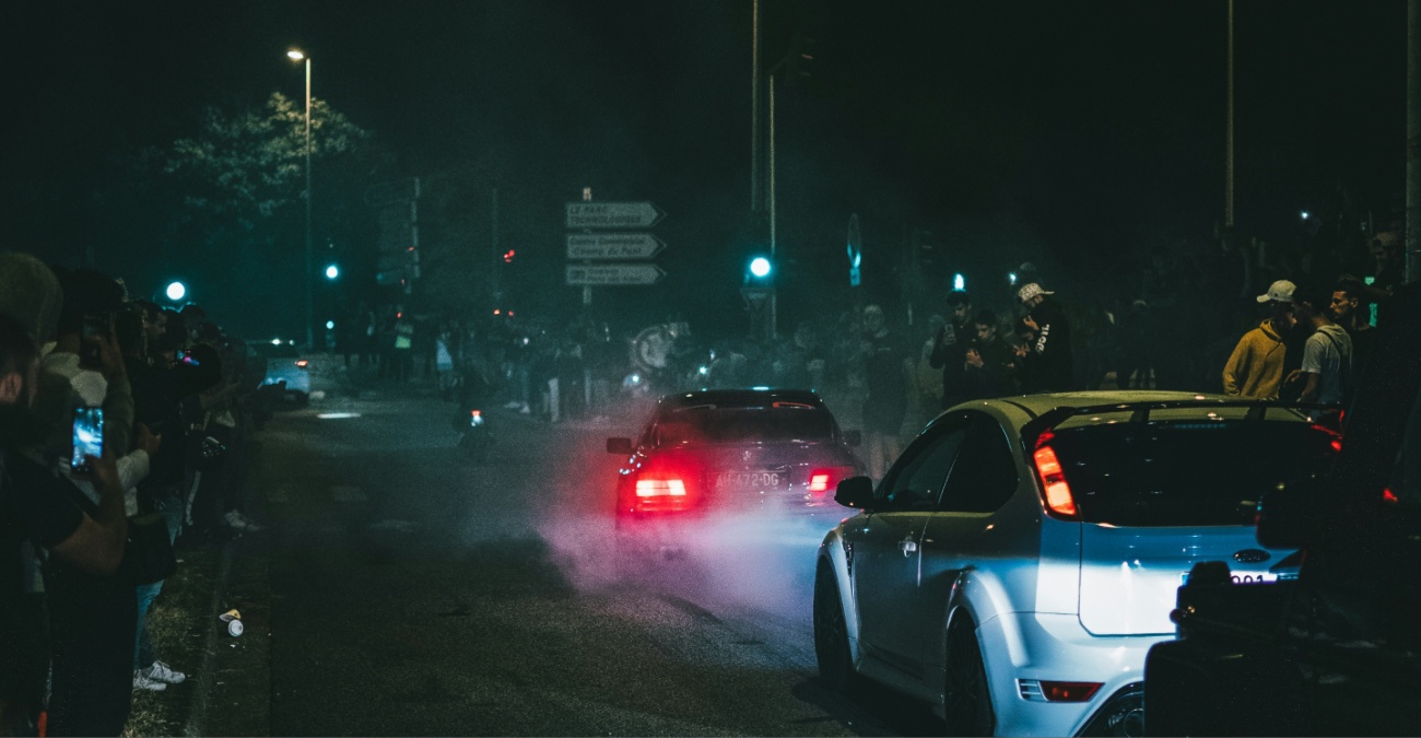 Σοκαριστικό βίντεο: Η στιγμή που παράνομη κόντρα καταλήγει σε σύγκρουση – Αγανακτισμένοι οι κάτοικοι, προβληματισμένη η Αστυνομία