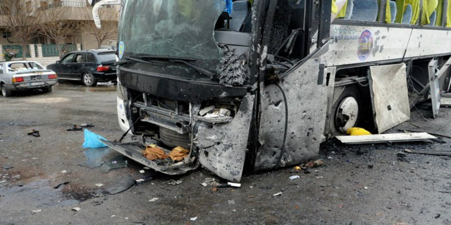 13 νεκροί από έκρηξη σε λεωφορείο στη Δαμασκό - ΦΩΤΟΓΡΑΦΙΕΣ 