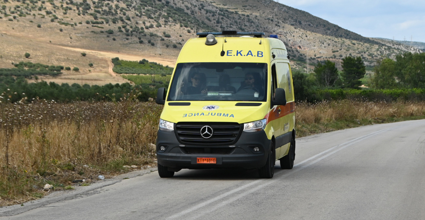 Σοκαριστικό τροχαίο με γουρούνα στην Κρήτη - Τραυματίστηκε ζευγάρι
