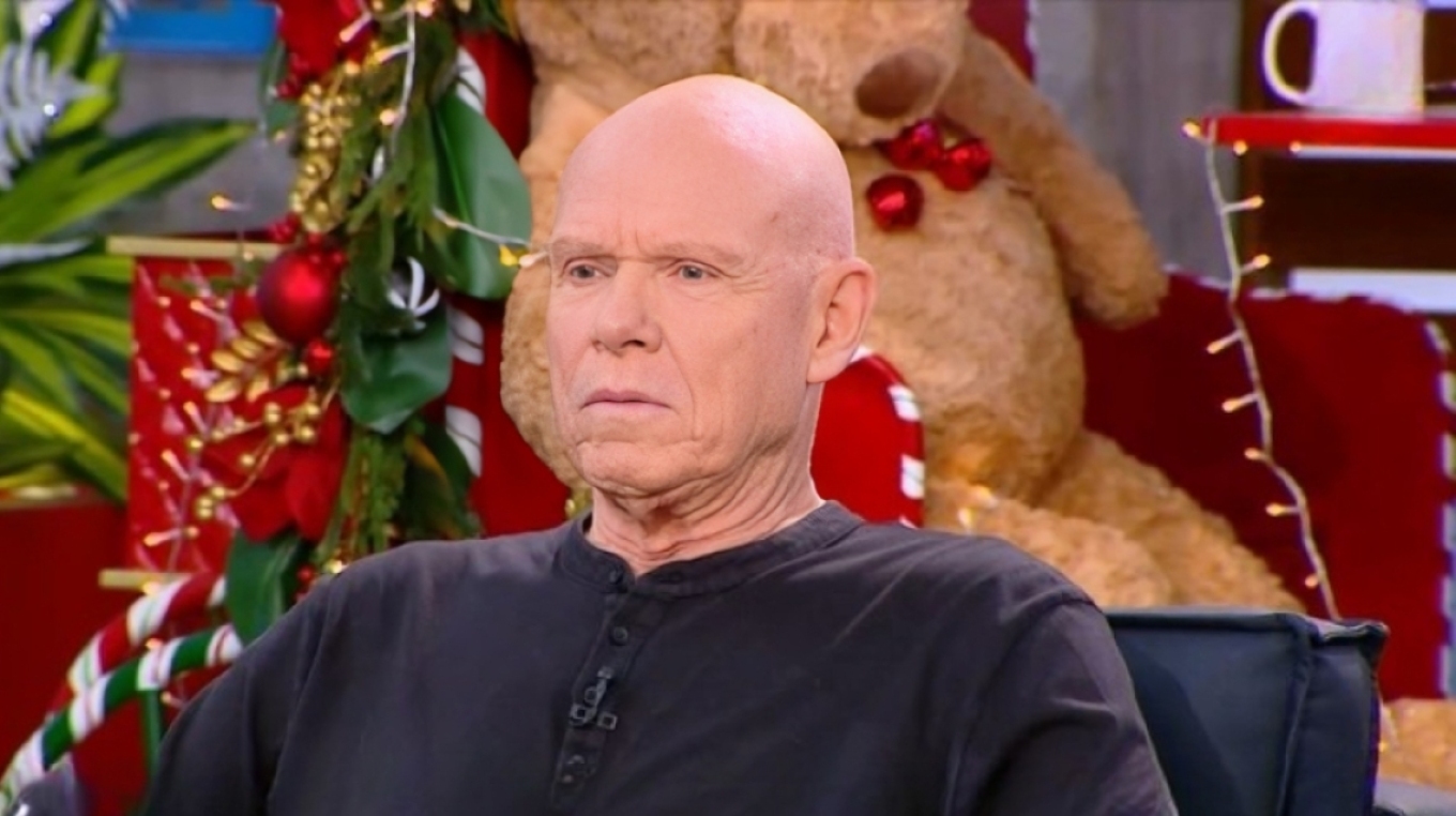 Συγκλονίζει ο Τζώνη Καλημέρης: «Δεν φοβήθηκα για τη ζωή μου όταν έπαθα καρκίνο» - Τι είπε στην Ελπίδα Ιακωβίδου για τη σχέση τους